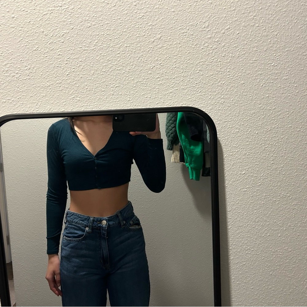 Unbranded mini top